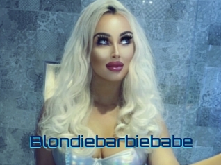 Blondiebarbiebabe