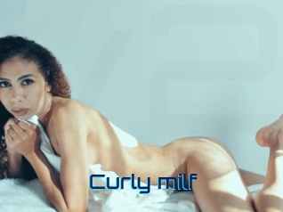 Curly_milf