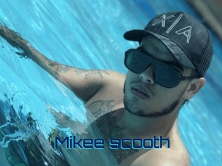 Mikee_scooth